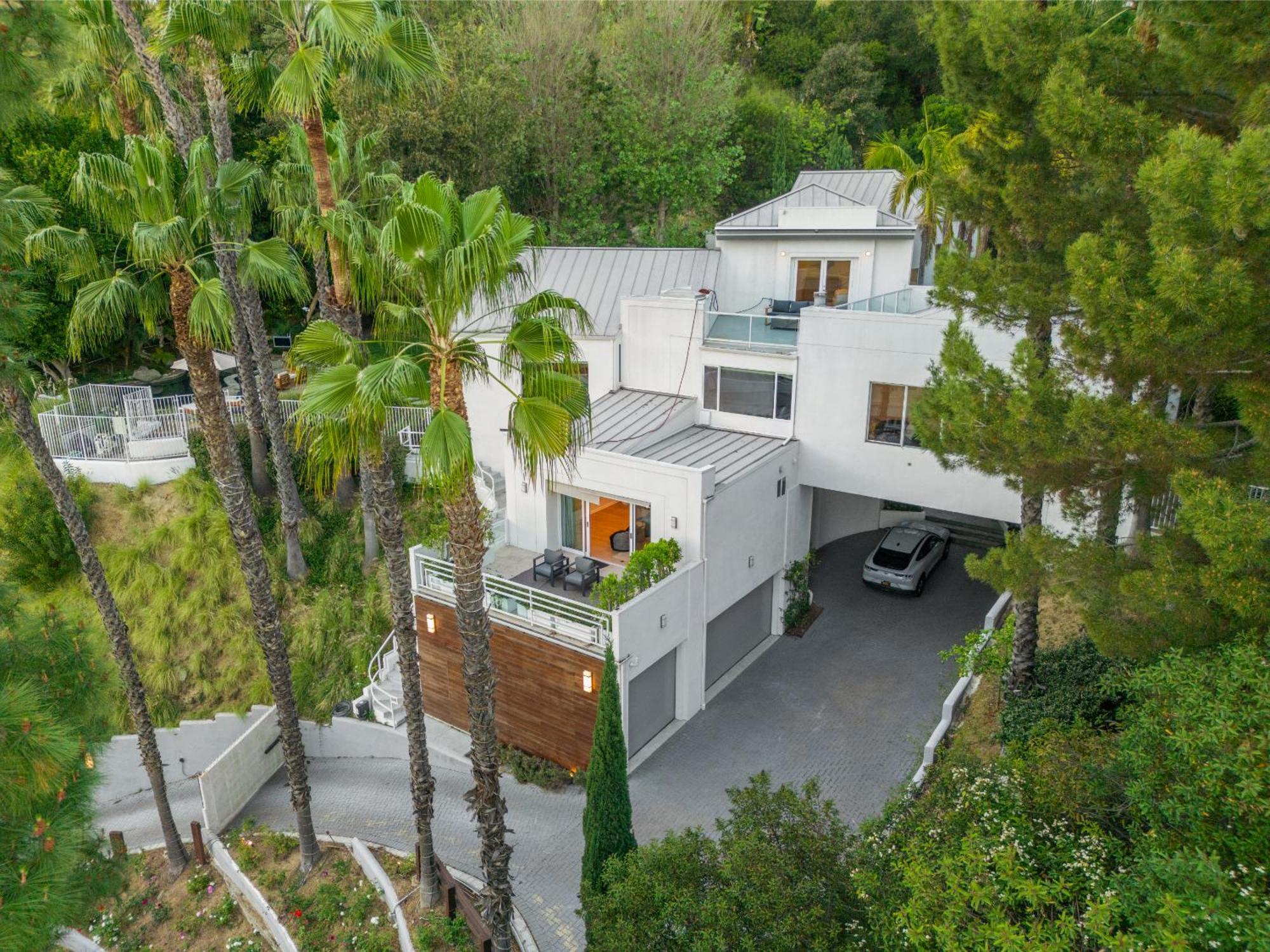 Rising Glen Apartment - Los Angeles — Photos 2